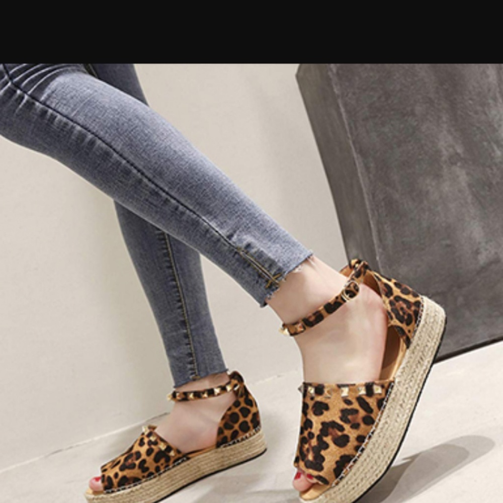 Leopard Stacked Espadrilla Sandals